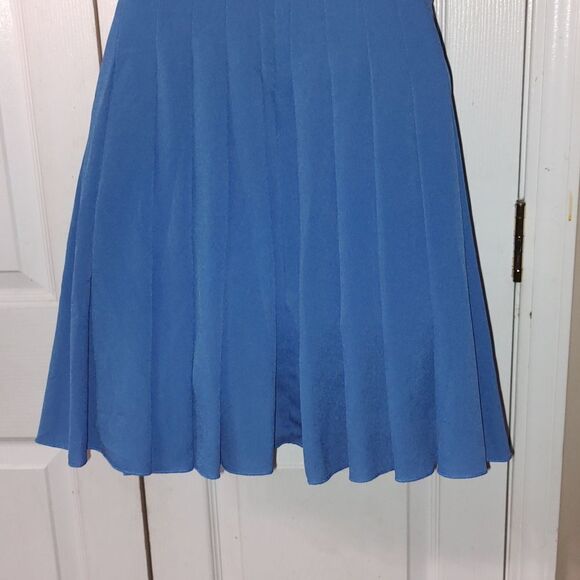 Forever Twenty One Forever 21 Boutique blue spaghetti strap pleated dress  Sz L - Picture 5 of 7
